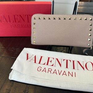 Valentino Garavani Blush Pink Rockstud Zip Wallet